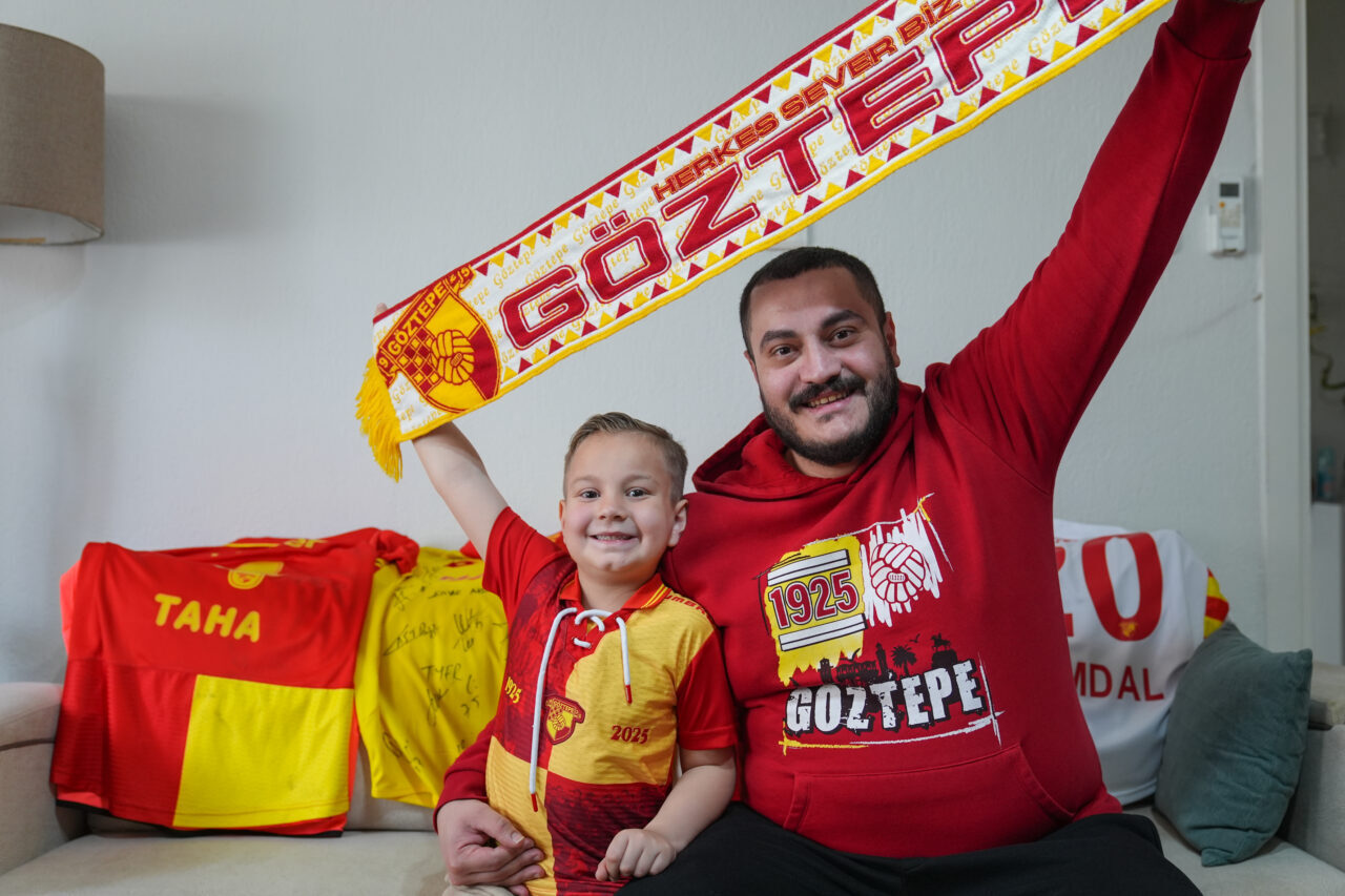 - 7 yaşındaki Kuzey Akdağ, 4 yaşından beri Göztepe'nin hem