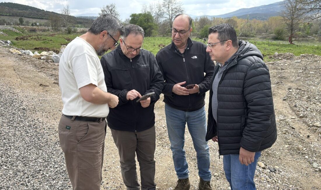 - Simav ve Pazarlar ilçelerinde eğitime bir gün ara verildi

VALİNİN