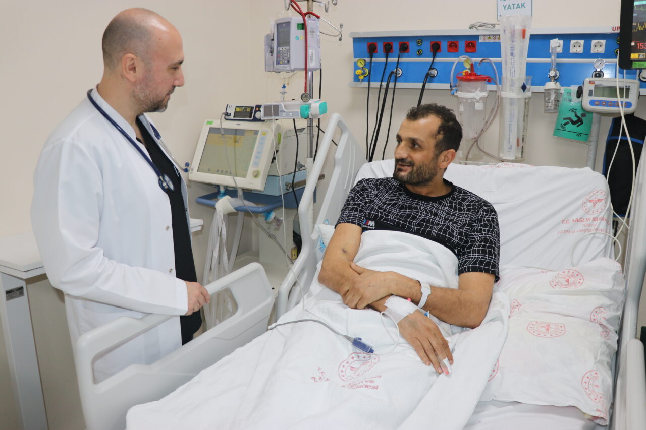- İzmir'de bilinci kapalı halde geldiği hastanede kalbindeki tıkanıklık stent