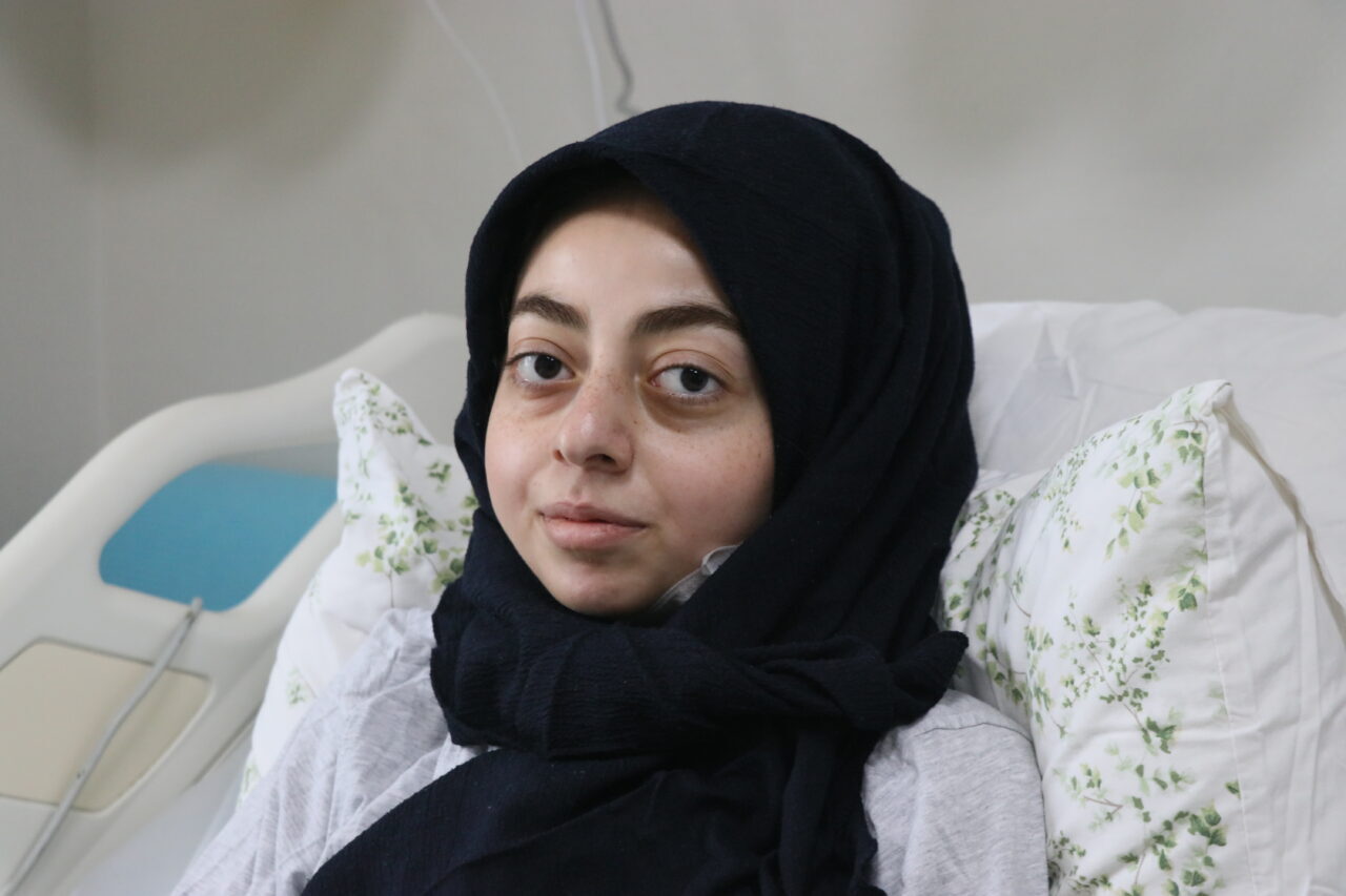 - Kalp nakli olan 21 yaşındaki Zeynep Altun:
- "Şu an