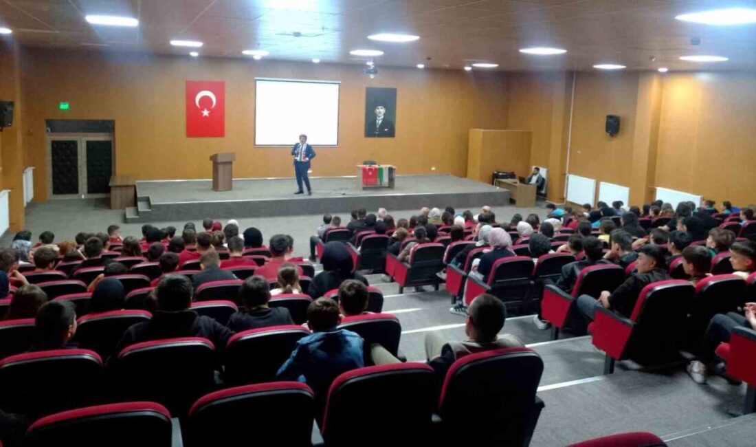 Kütahya’nın Hisarcık ilçesinde eğitimci yazar Tarık Sezai Karatepe tarafından ortaokul