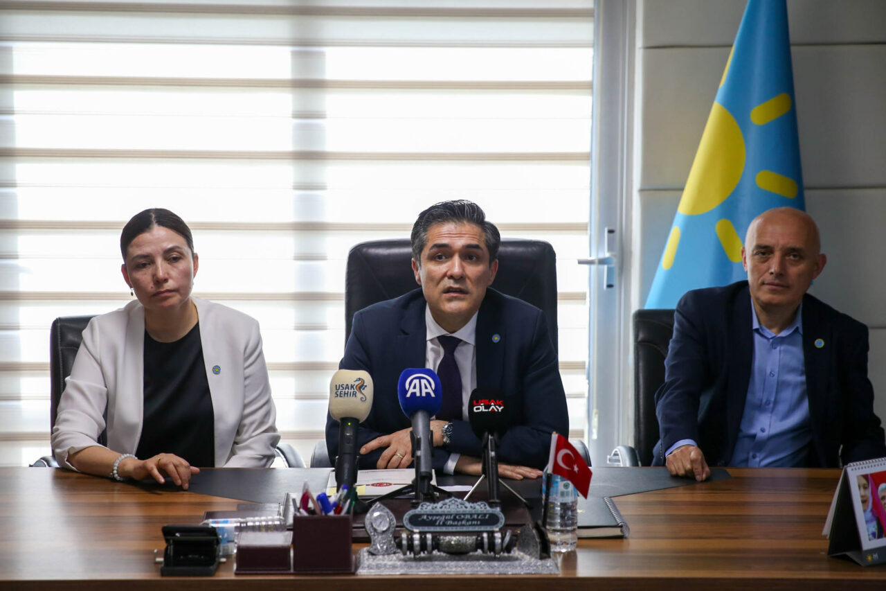 - "Tabanımızın, yani teşkilatlarımızın sesini duyacak bir uygulama geliştirdik, bir