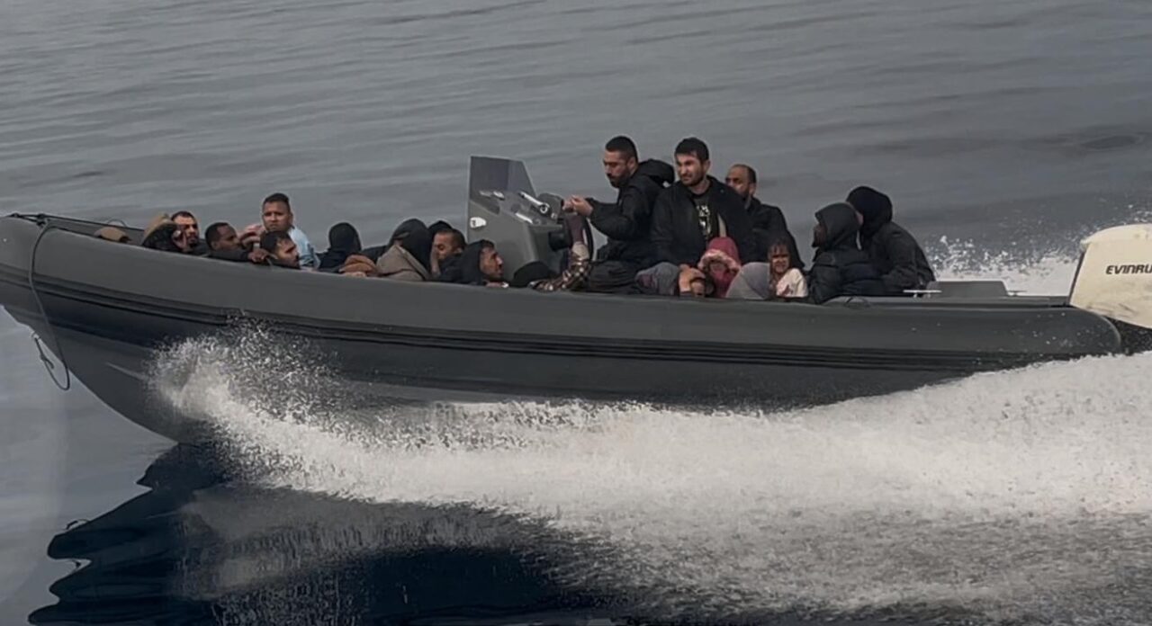 İZMİR (AA) – İzmir'in Seferihisar ve Urla ilçelerinde 46 düzensiz