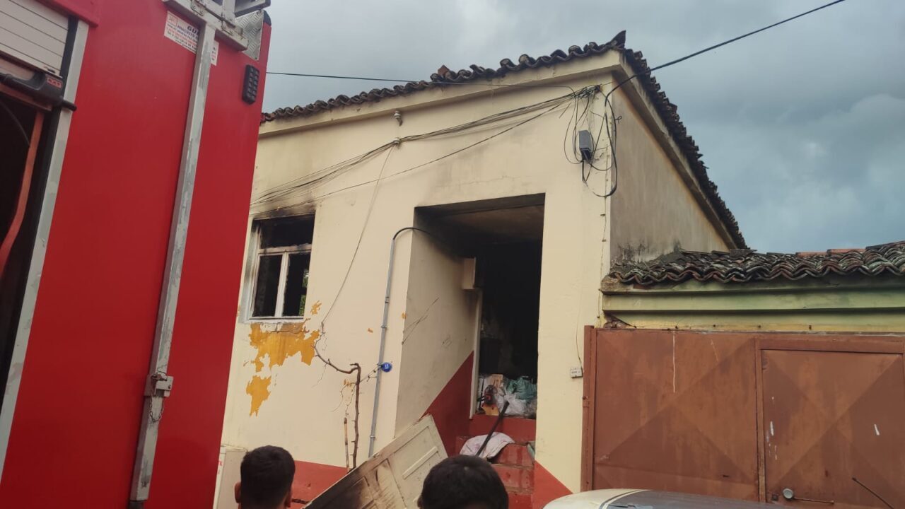 İZMİR (AA) – İzmir'in Ödemiş ilçesinde bir evde çıkan yangın