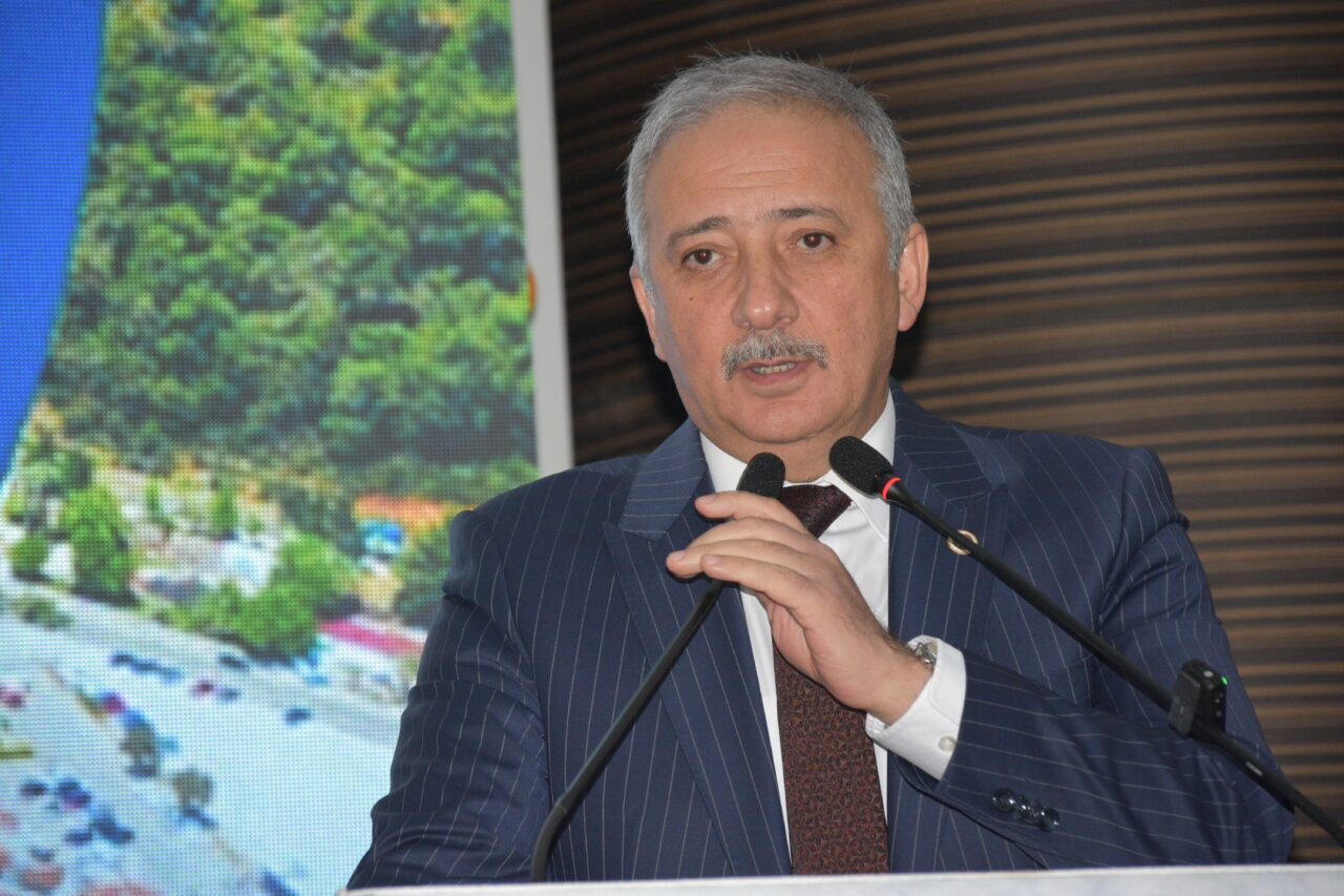 - "Bugün yılda 61 milyar doların üzerinde bir turizm geliri