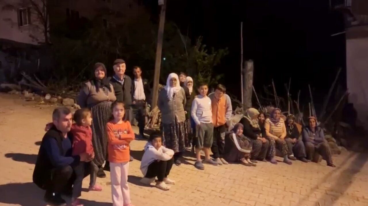 ANKARA (AA) – Kütahya'da saat 20.24'te 4,3 büyüklüğünde deprem meydana