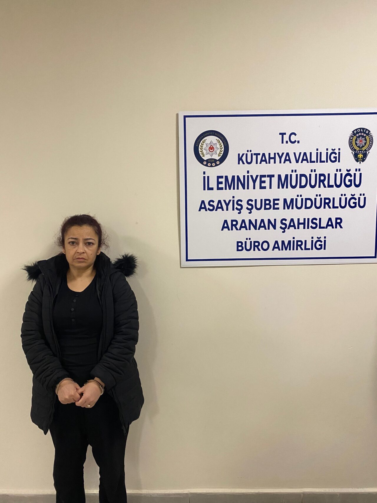 KÜTAHYA (AA) – Kütahya'da 4 yıldır aranan ve hakkında dolandırıcılık