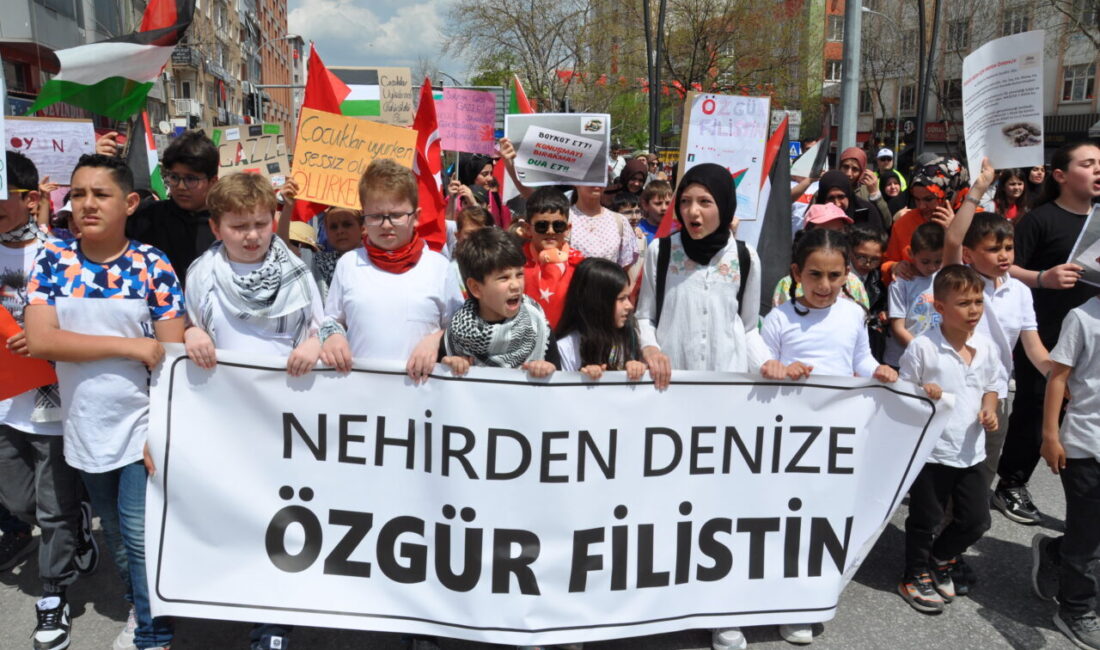 KÜTAHYA (AA) – Kütahya'da çocuklar, Gazze'deki akranlarına destek olmak için
