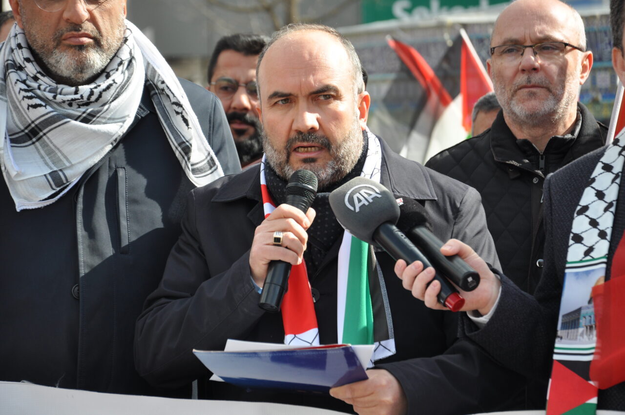 KÜTAHYA (AA) – Kütahya'da İsrail'in Gazze'ye yönelik saldırıları protesto edildi.