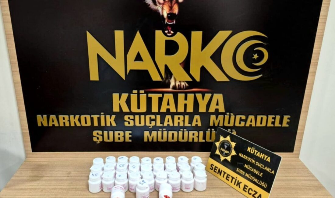 KÜTAHYA (AA) – Kütahya'da, 2 bin 406 sentetik ecza ele