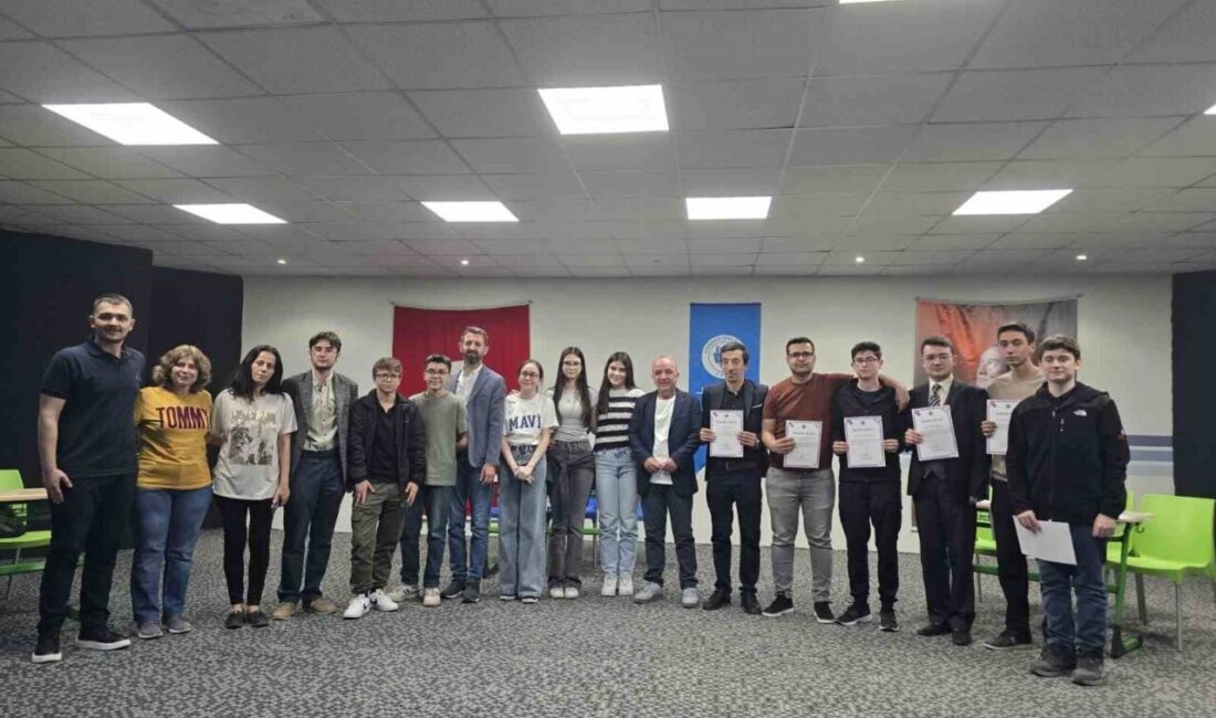 Eskişehir Türk Ocağının geleneksel hale gelen Liseler Arası Millî Kültür