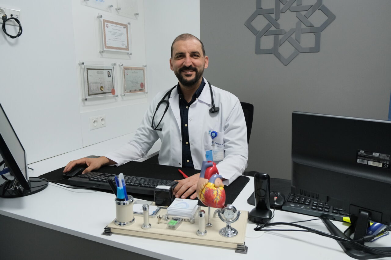 - Lokman Hekim Sağlık Grubu Kardiyoloji Uzmanı Doç. Dr. Halil