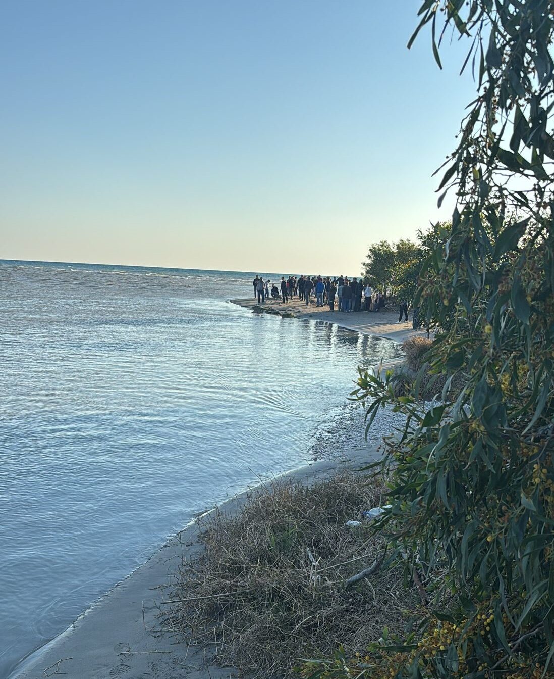 MUĞLA (AA) – Muğla’nın Seydikemer ilçesinde tekneden denize düşen kişinin