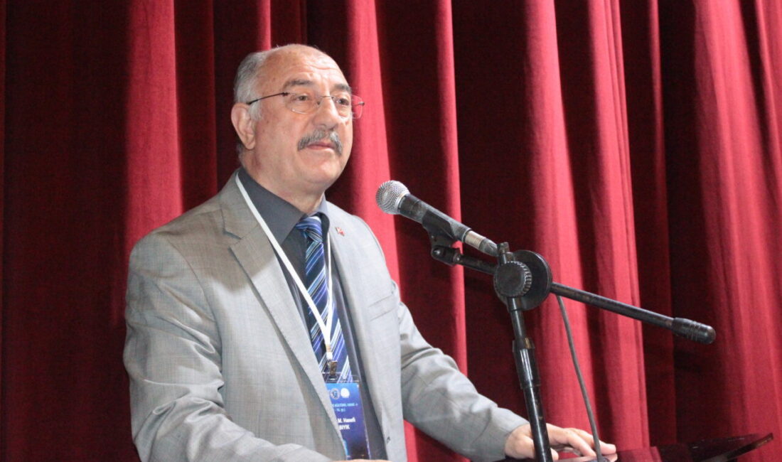 İZMİR (AA) – İzmir'in Ödemiş ilçesinde "İzmir'de İlmi ve Kültürel