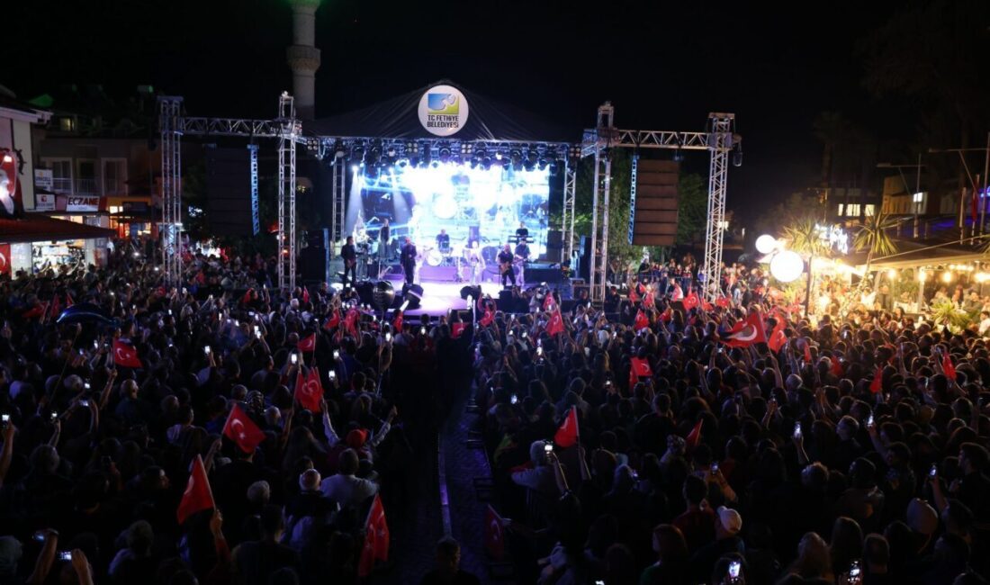 MUĞLA (AA) – Şarkıcı Haluk Levent, 23 Nisan Ulusal Egemenlik