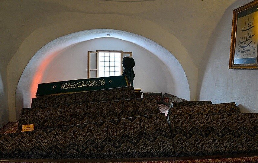 Osmanlı Devletinin kurucu Osman Gazi’nin kayınpederi, devletin manevi kurucusu olan