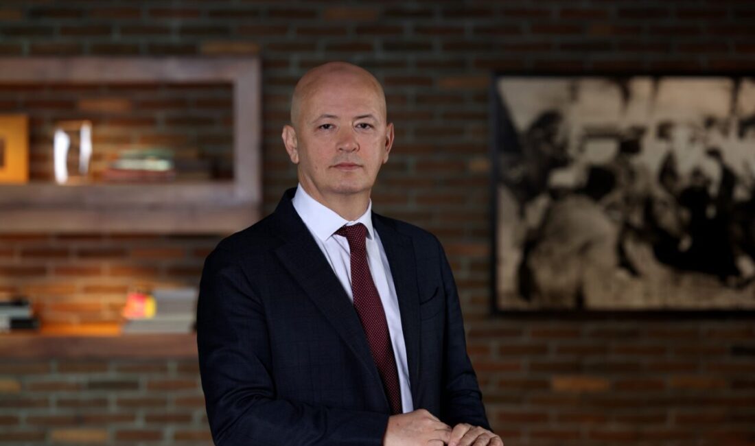 - TEB KOBİ Bankacılığı Genel Müdür Yardımcısı Ali Gökhan Cengiz:
-