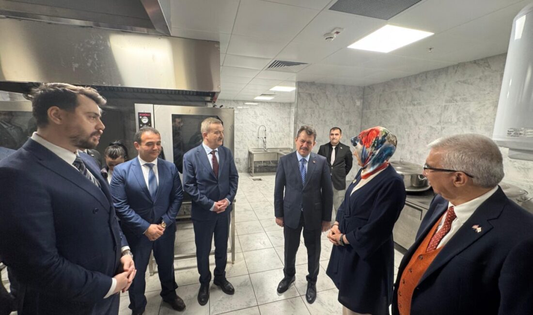 İZMİR (AA) – Türk Kızılay Genel Başkanı Fatma Meriç Yılmaz,