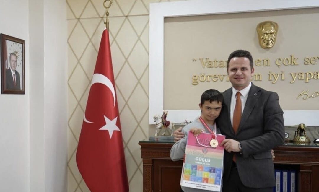 MUĞLA (AA) – Türkiye Şampiyonu Aziz Can Aydoğan, İl Milli