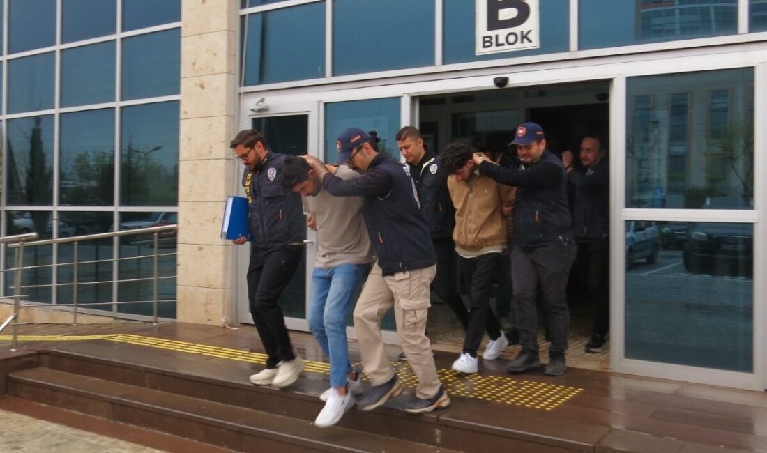 UŞAK (AA) – Uşak merkezli 3 ilde düzenlenen yasa dışı
