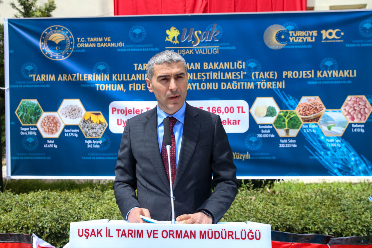 UŞAK (AA) – Uşak'ta, İl Tarım ve Orman Müdürlüğünce üreticilere