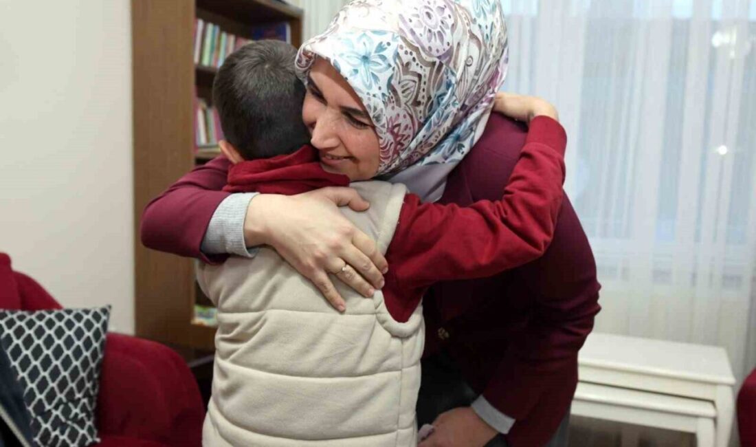 Afyonkarahisar Valisi Doç. Dr. Kübra Güran Yiğitbaşı, Sevgi Evleri’nde devlet