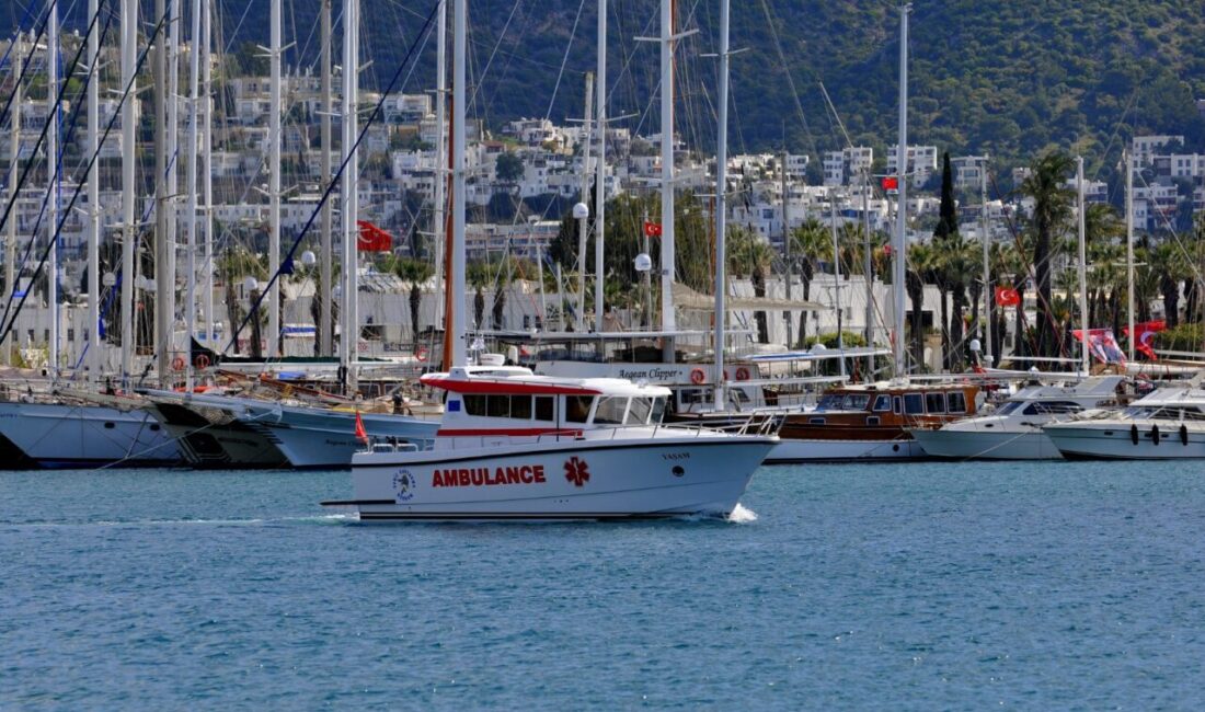 MUĞLA (AA) – Yunanistan'da teknede düşerek yaralanan ve İstanköy (Kos)