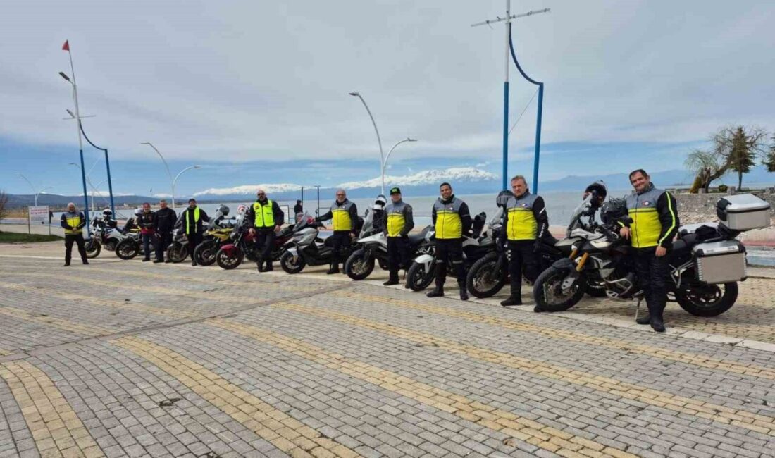 Eskişehir’den Antalya’nın Manavgat ilçesine gitmek üzere yola çıkan ve Afyonkarahisar’da