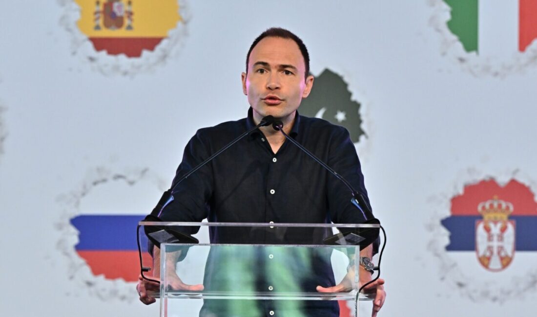 - Koç Holding CEO'su Levent Çakıroğlu:
- "Bu tablo, Topluluğumuzun çok