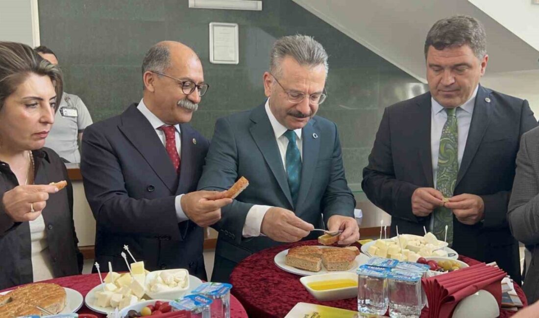 Eskişehir Küllüoba’daki arkeolojik kazılar sırasında bulunan 5 bin yıllık ekmek,