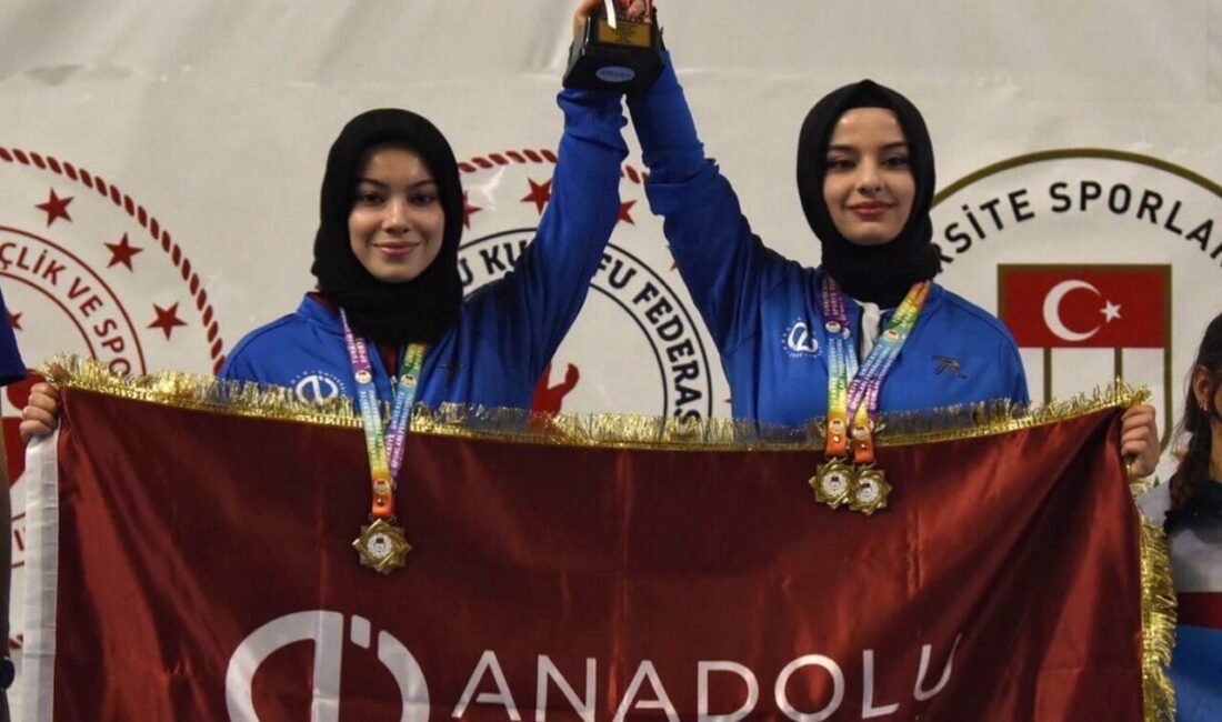 Anadolu Üniversitesi sporcuları Türkiye Üniversite Sporları Federasyonu (TÜSF) tarafından düzenlenen
