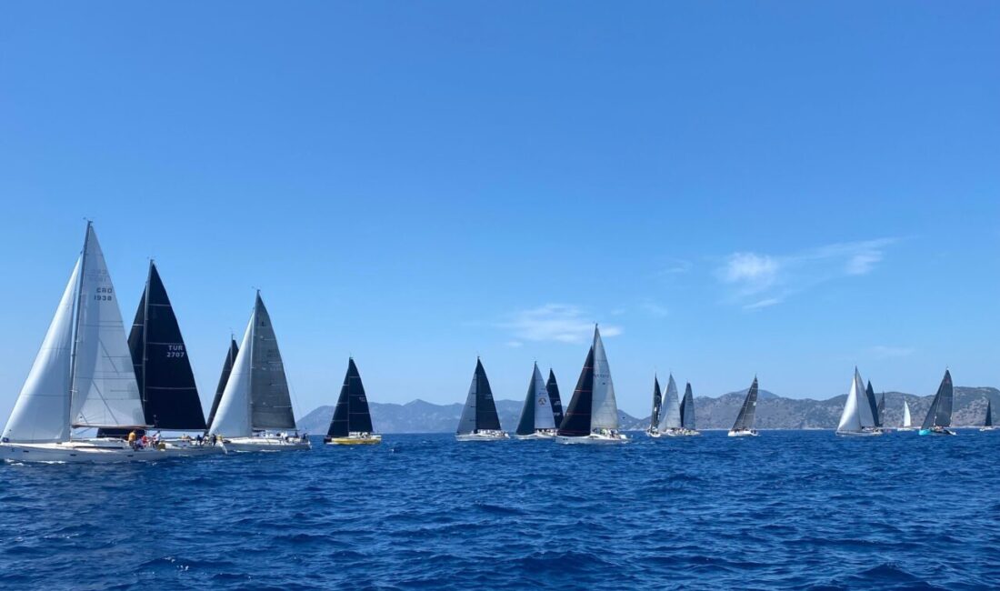 MUĞLA (AA) – Muğla'nın Fethiye ilçesinde düzenlenen Atatürk'ü Anma Gençlik