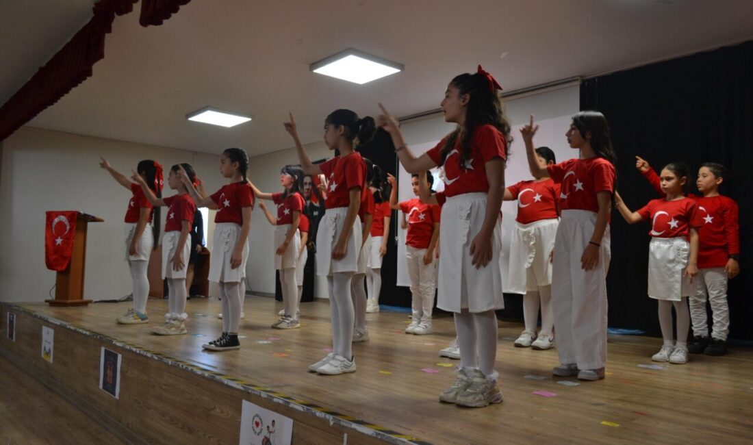 İZMİR (AA) – İzmir'in Bayındır ilçesinde Engelliler Haftası dolayısıyla öğrenciler