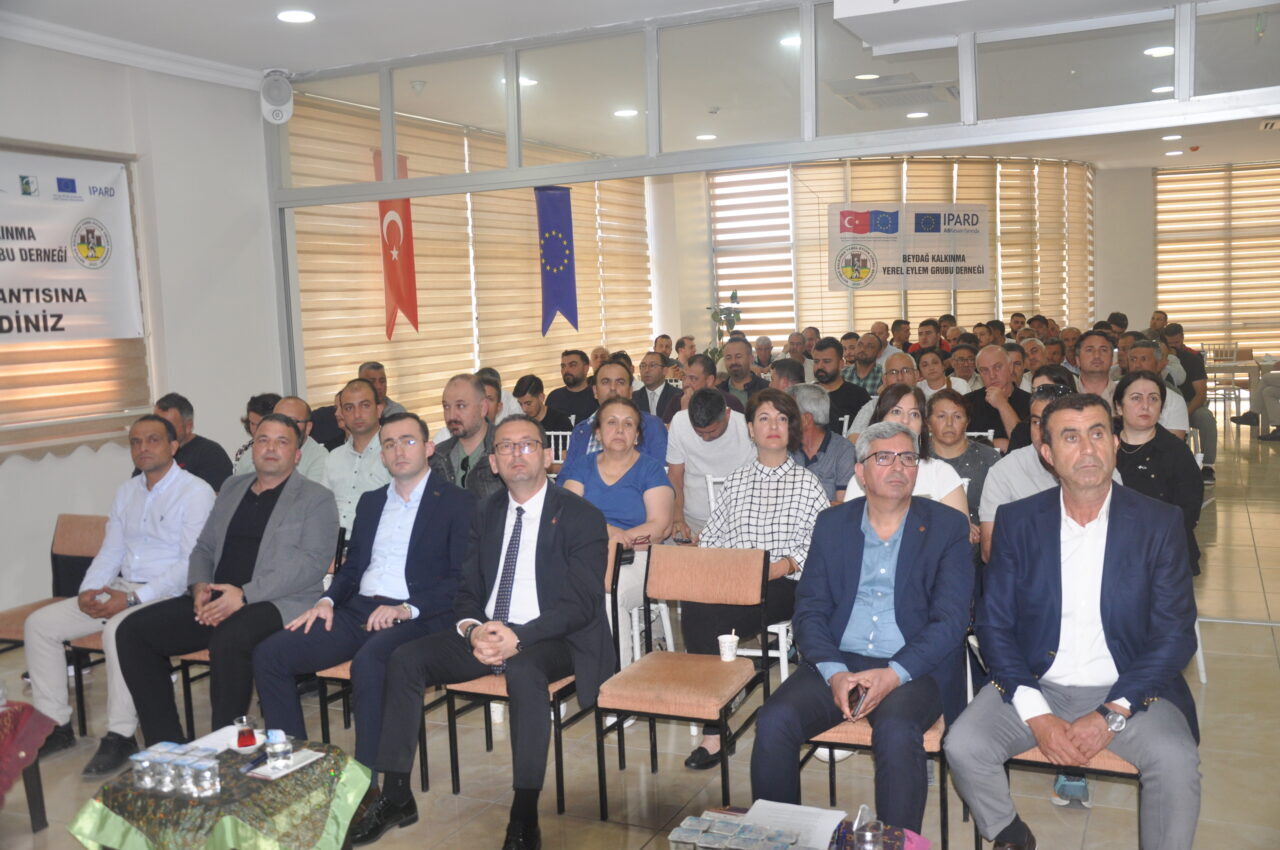 İZMİR (AA) – İzmir'in Beydağ ilçesinde, Tarım ve Kırsal Kalkınmayı