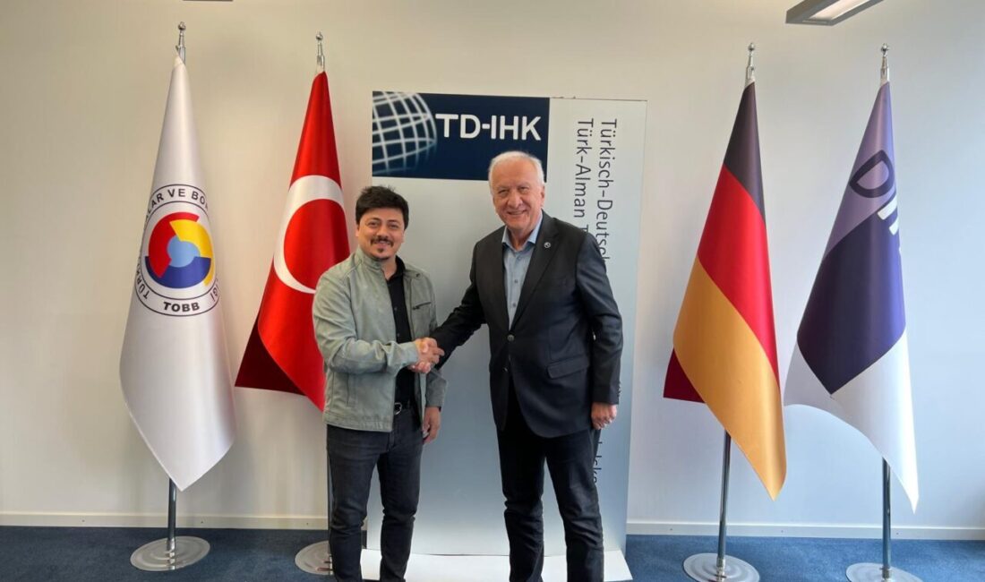 - Biruni Teknopark Genel Müdürü Sezgin Erzan:
- "Milli Teknoloji Hamlesi'nin