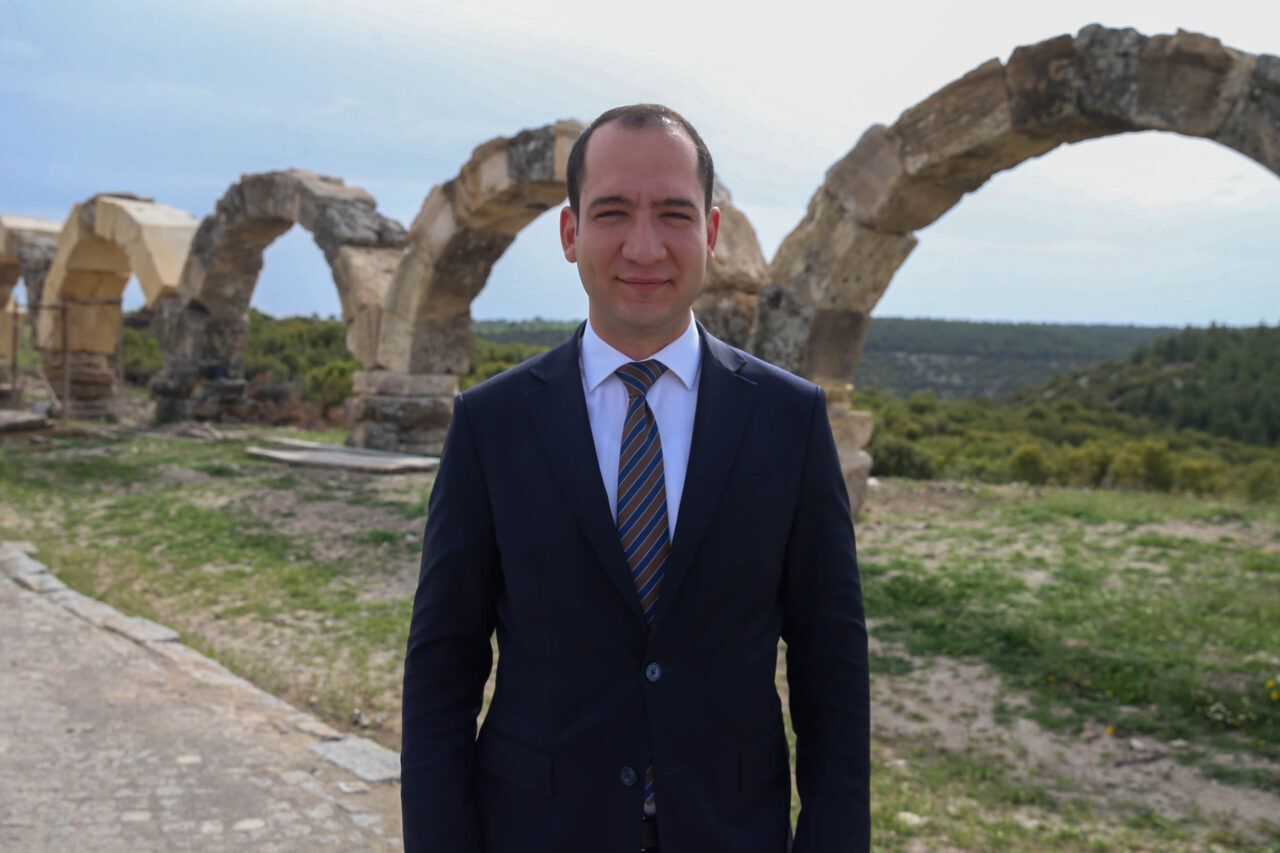 - Uşak'ın Ulubey ilçesinde bulunan Blaundos Antik Kenti'nde 2100 yıllık