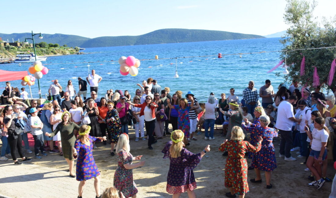MUĞLA (AA) – Muğla'nın Bodrum ilçesinde "Uluslararası Hıdırellez Şenliği" gerçekleştirildi.