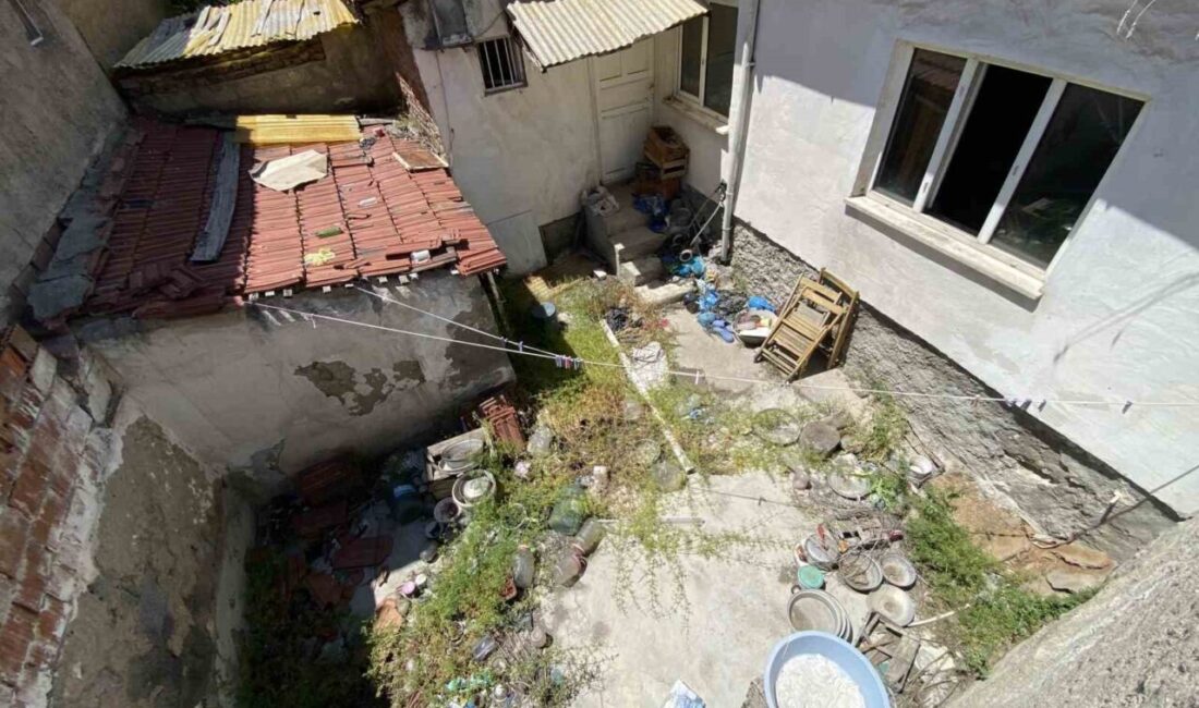 Eskişehir’de yaklaşık 5 aydır boş bir vaziyette bulunan ve içerisinde