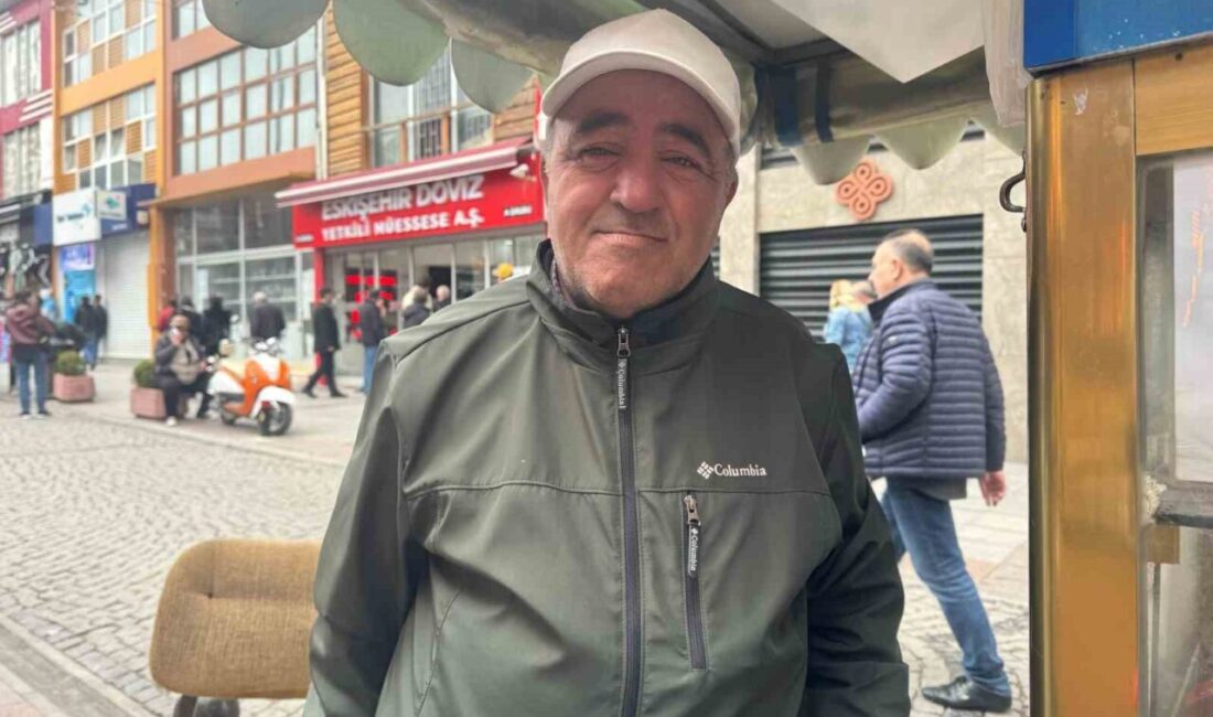 Eskişehir’de ani sıcaklık değişimleri, seyyar satıcıları olumsuz etkiliyor. Esnaf, havaların