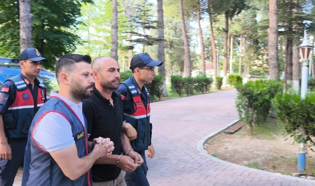 - Şüphelilerin 2 fabrika ve 3 evden 9 ayda 20