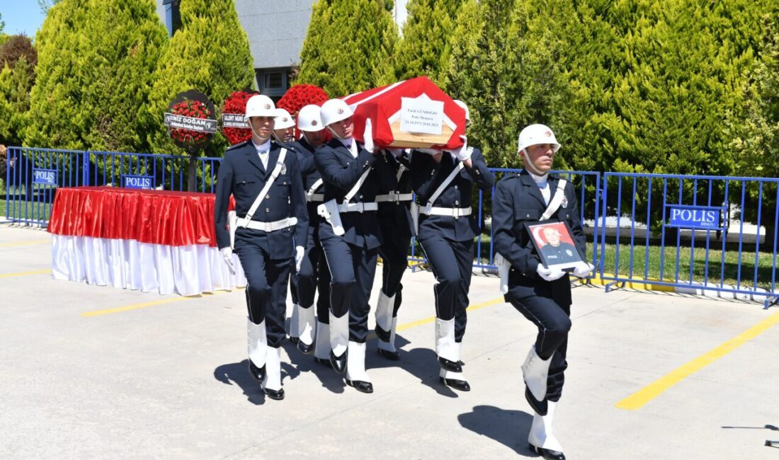 DENİZLİ (AA) – Denizli'de kalp krizi sonucu hayatını kaybeden polis