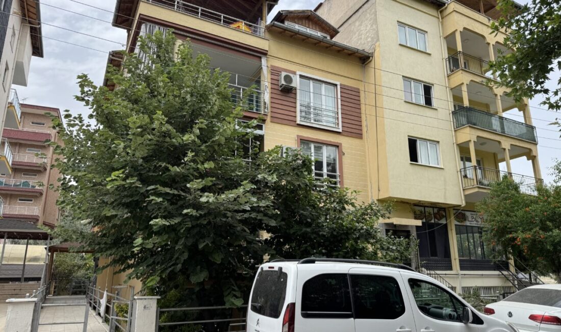 DENİZLİ (AA) – Denizli'nin Pamukkale ilçesinde günlük kiralanan evde kalanların