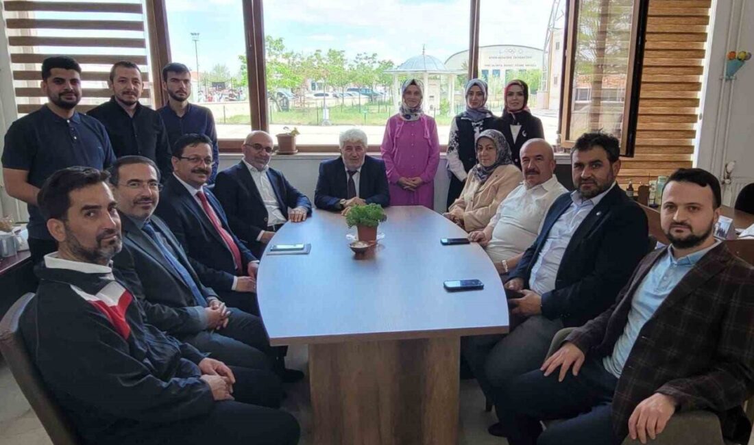 Diyanet İşleri Başkanlığı Diyanet İşleri Uzmanları Hacı Bayram Gür ve