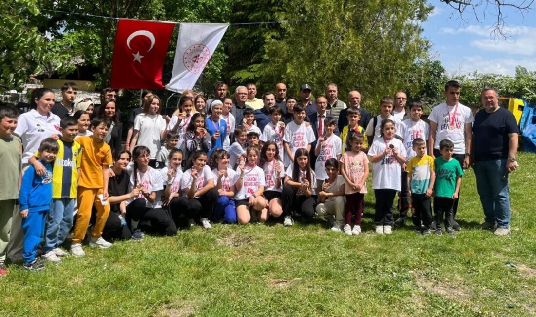 Kütahya’nın Domaniç ilçesi Çukurca Beldesi’nde bulunan Ilıcaksu Oryantiring yarışlarına ev