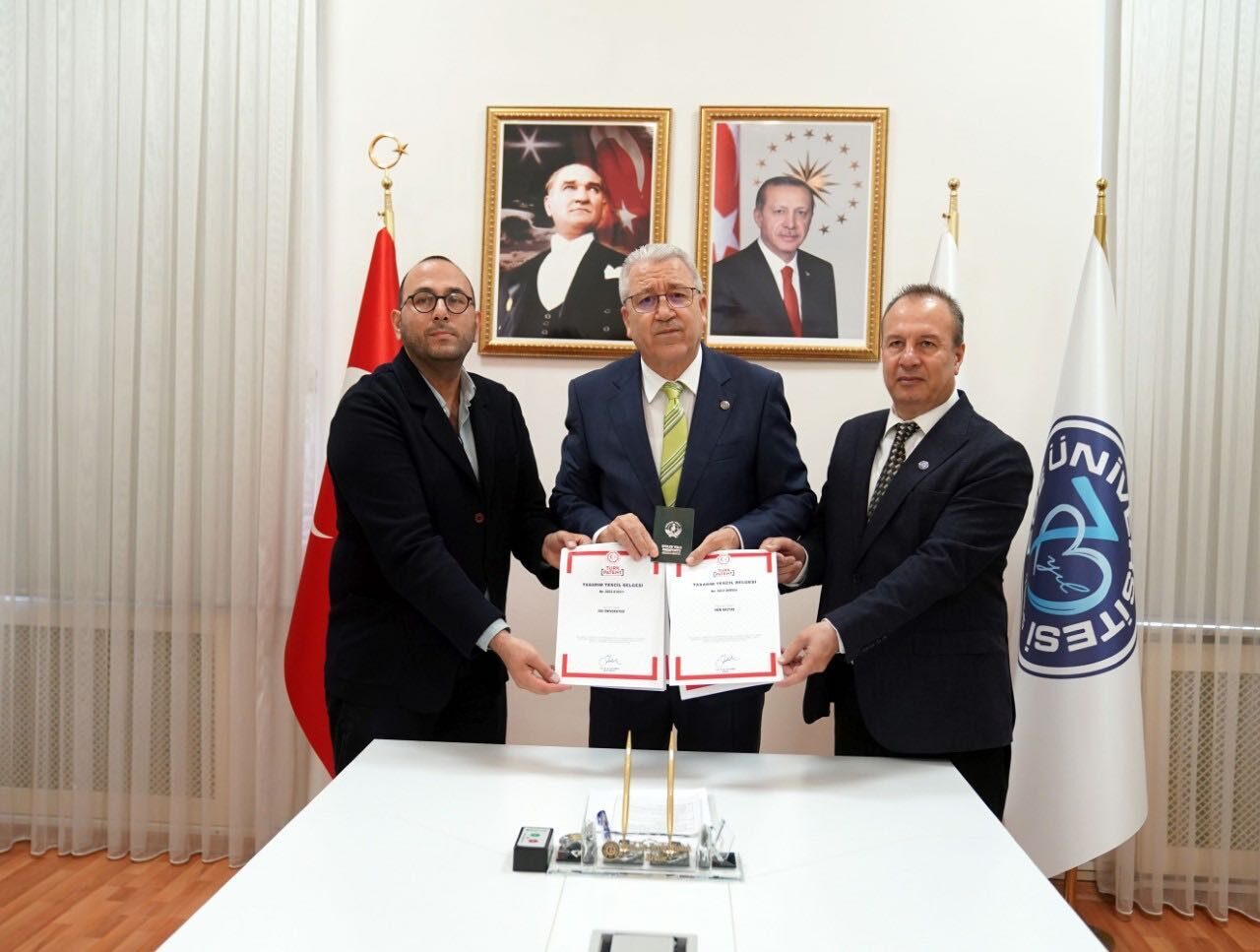 İZMİR (AA) – Efeler Yolu Kültür Rotası'na ait iki ayrı