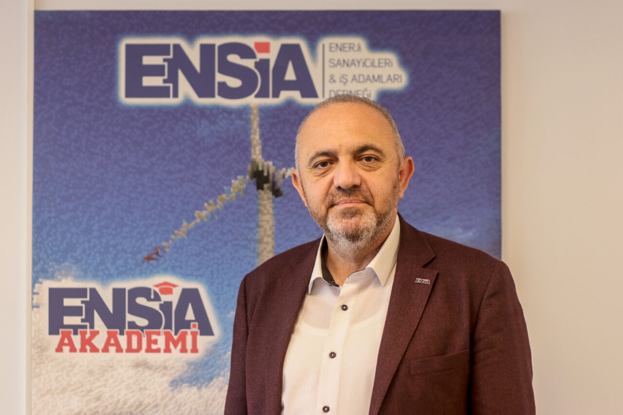 - Türkiye'de kurulu rüzgar enerjisi gücünün yüzde 29'unu karşılayan Ege
