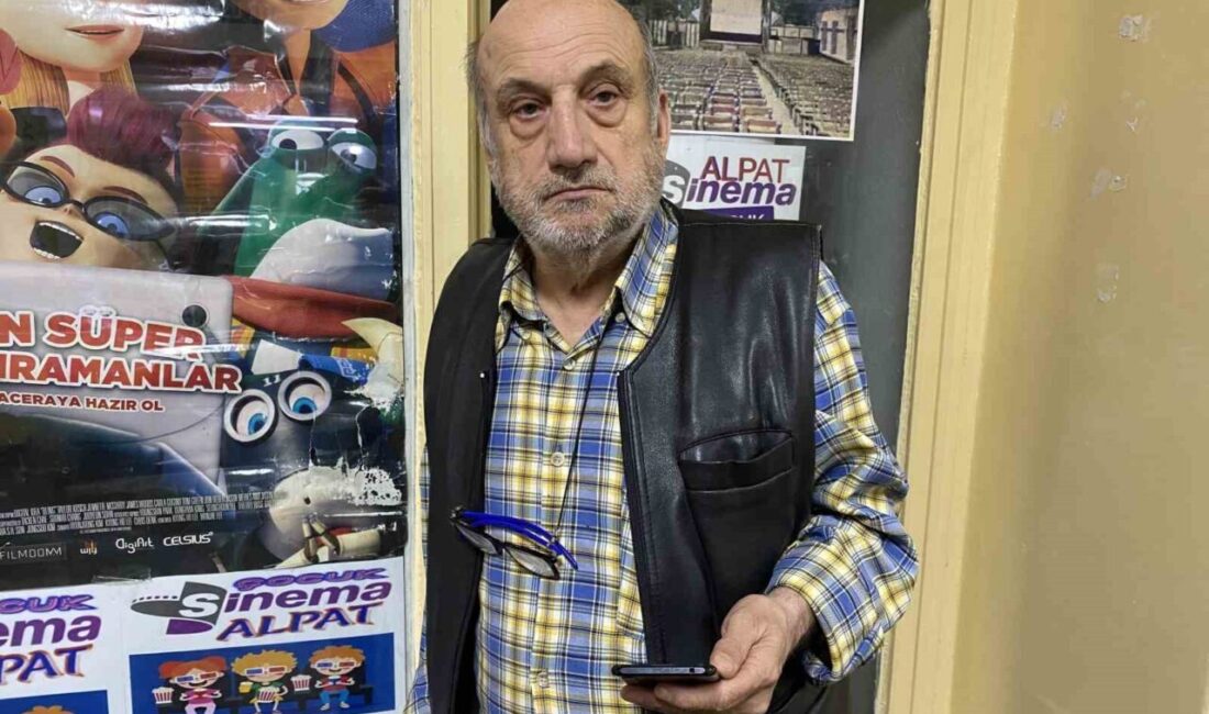 Eskişehir’de yıllarca baba mesleği sinemacılık sektöründe çalışan Atilla Alpat, kente