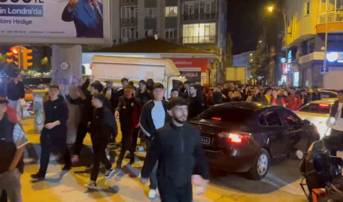 Galatasaray’ın şampiyonluğunu ilan etmesinin ardından kutlama yapılmaması amacıyla sokaklara dökülen
