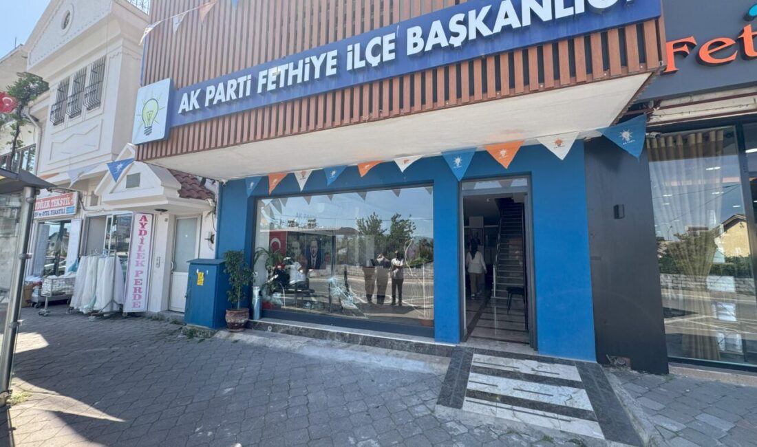 MUĞLA (AA) – Muğla'nın Fethiye ilçesinde, AK Parti İlçe Başkanlığı