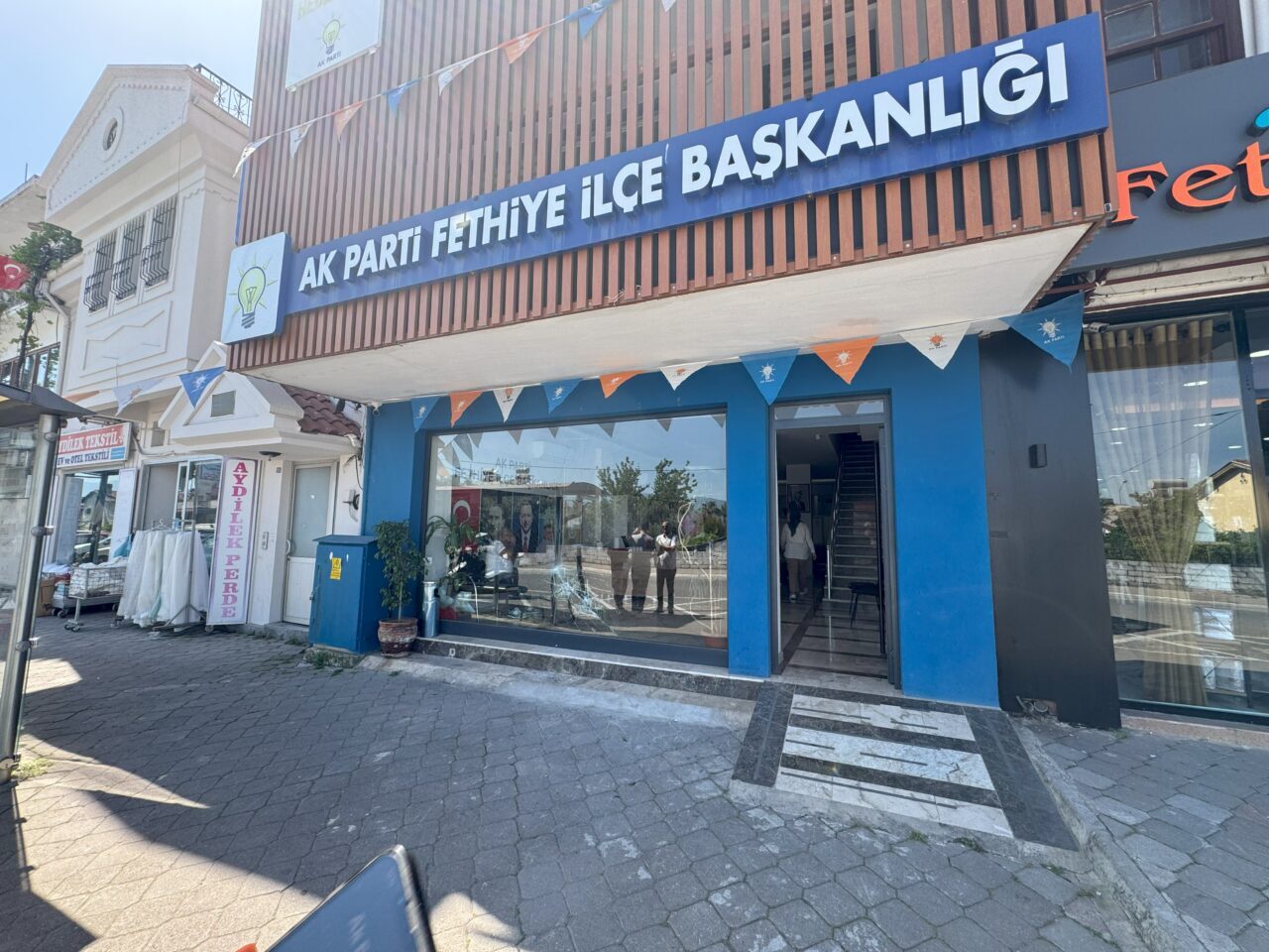 MUĞLA (AA) – Muğla'nın Fethiye ilçesinde, AK Parti İlçe Başkanlığı